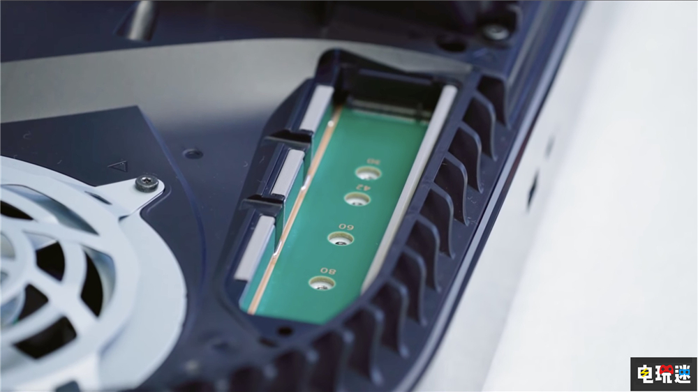 砍SSD容量的新款PS5 Slim導(dǎo)致玩家不喜 游戲機 SSD 索尼 PS5 Slim 索尼PS 第3張 砍SSD容量的新款PS5 Slim導(dǎo)致玩家不喜 游戲機 SSD 索尼 PS5 Slim 索尼PS 第3張